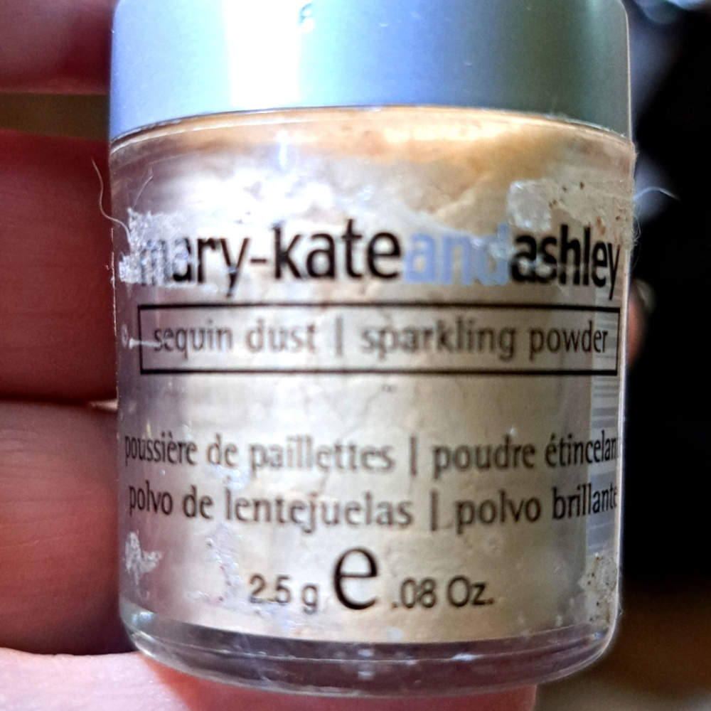 Mary-Kate and Ashley Sequin Dust .08oz  Sparkling Powder-Playful Set Of 4